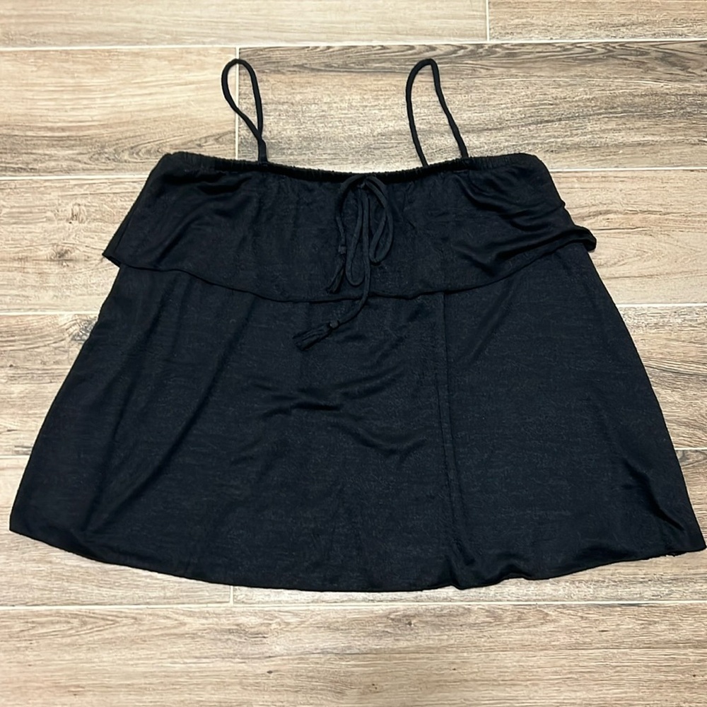 GAP Black Top